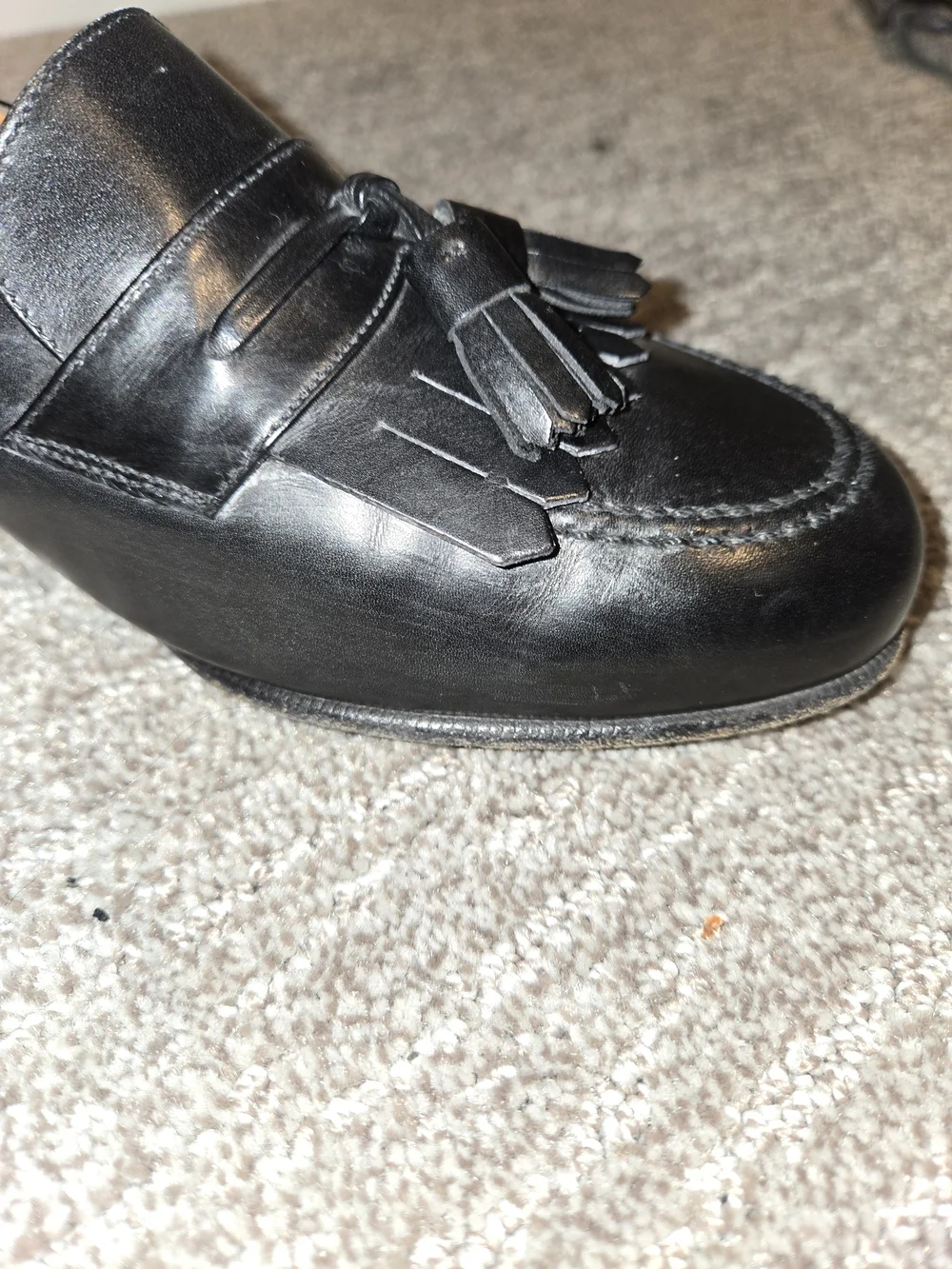 Salvatore Ferragamo Men's Black Leather Tassel SlipOn Loafer 9 EE Classic Luxury